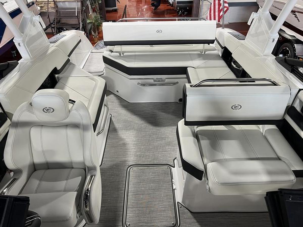 2026 Cobalt Boats R6