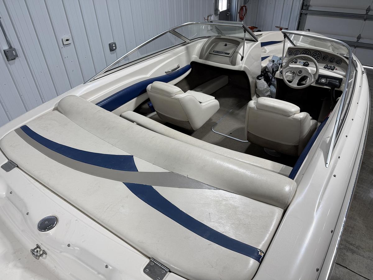 Used 2002 Larson 180 SEI