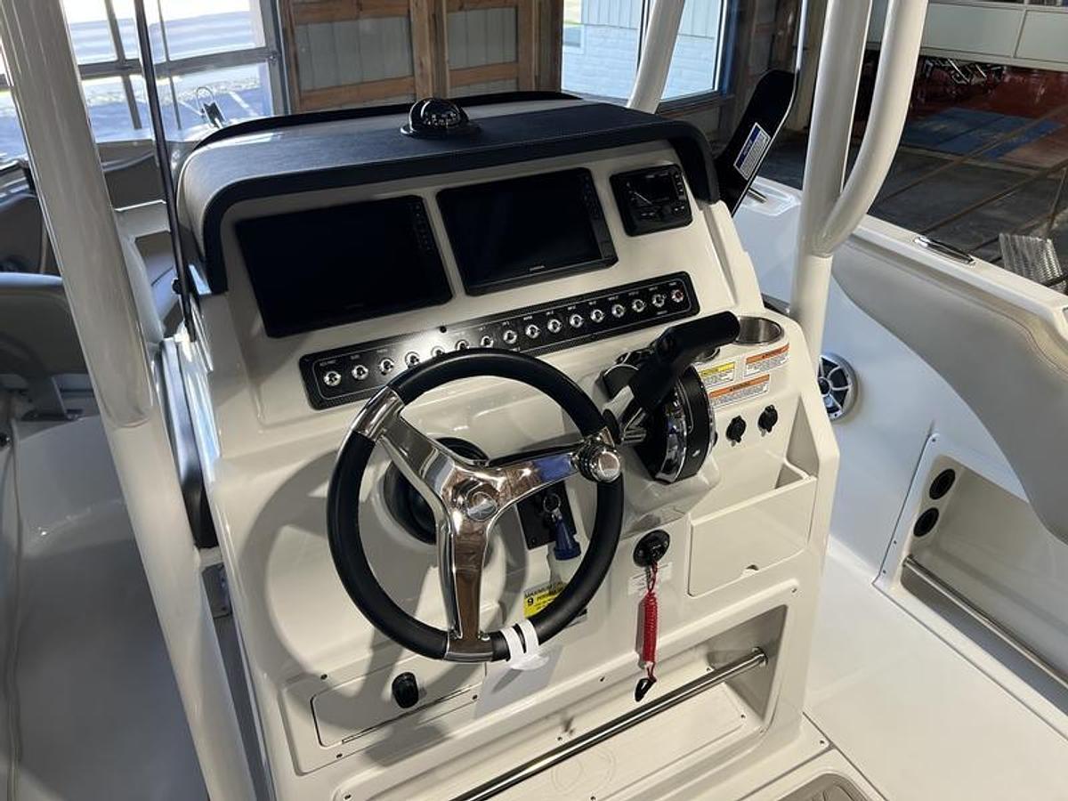 2024 Finseeker 210 FS