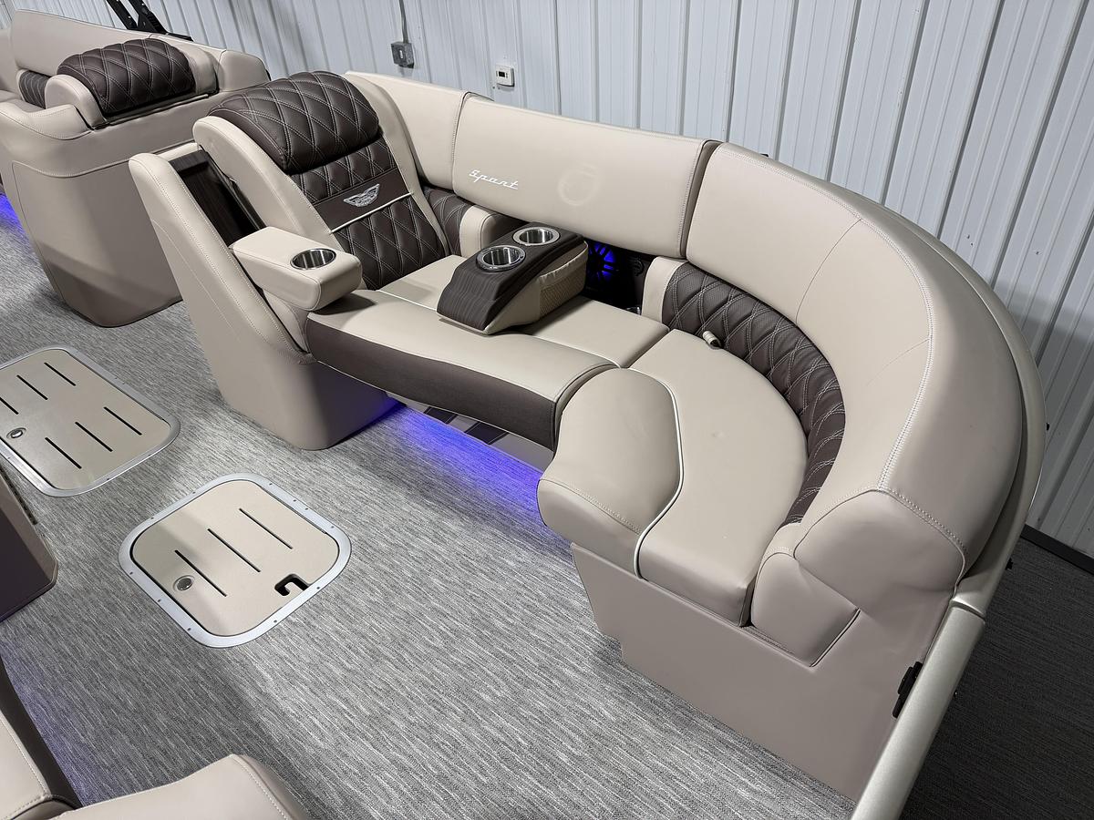 2027 Bennington 23 RXSB