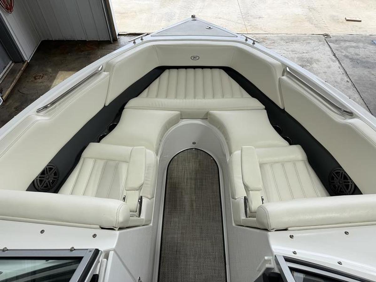 Used 2016 Cobalt Boats R3
