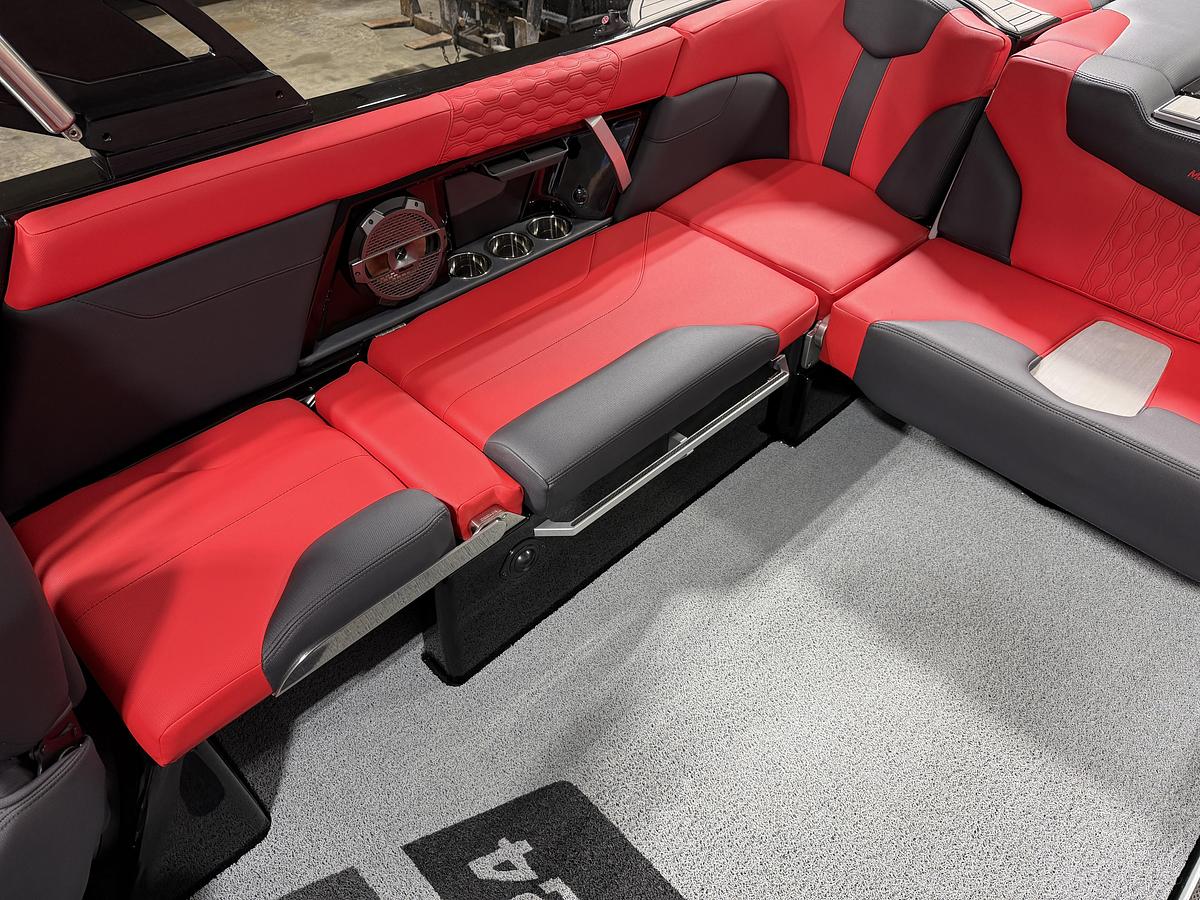 Used 2022 Mastercraft XT24