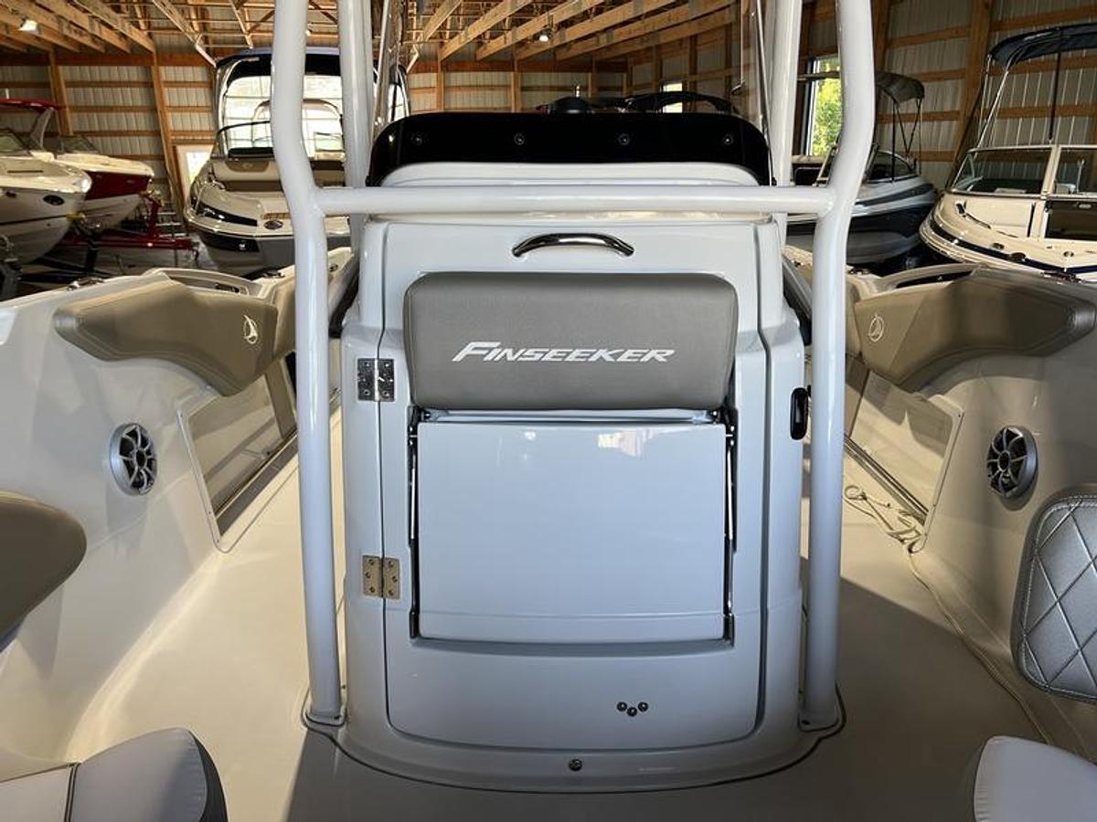 2024 Finseeker 210 FS