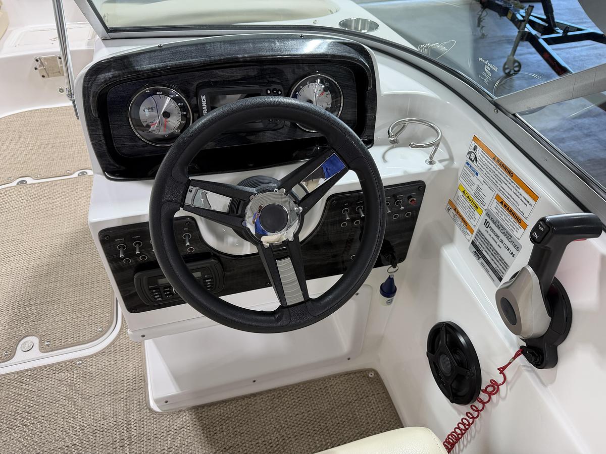 Used 2019 Hurricane  SD 187