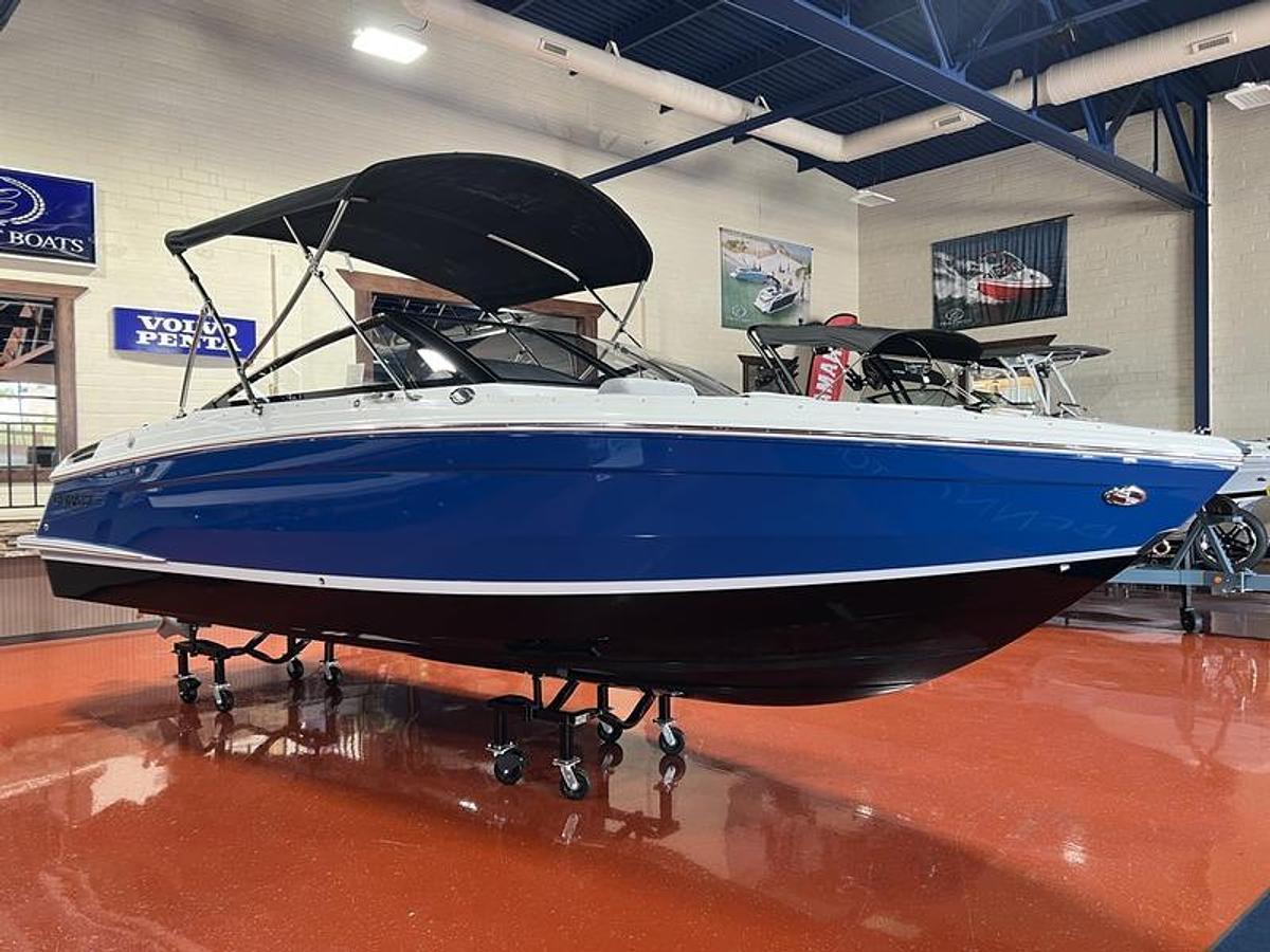 2026 Cobalt Boats R4
