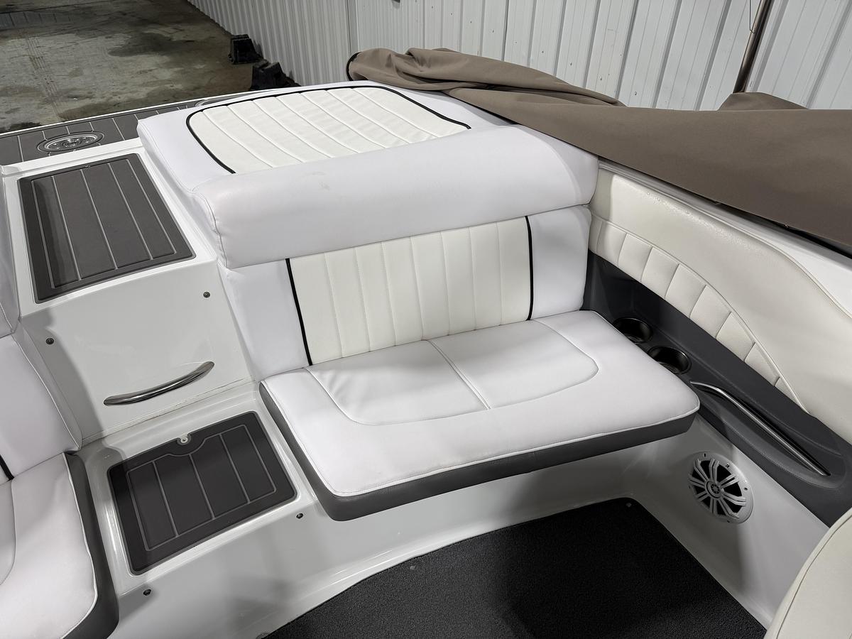 Used 2006 Cobalt Boats 220