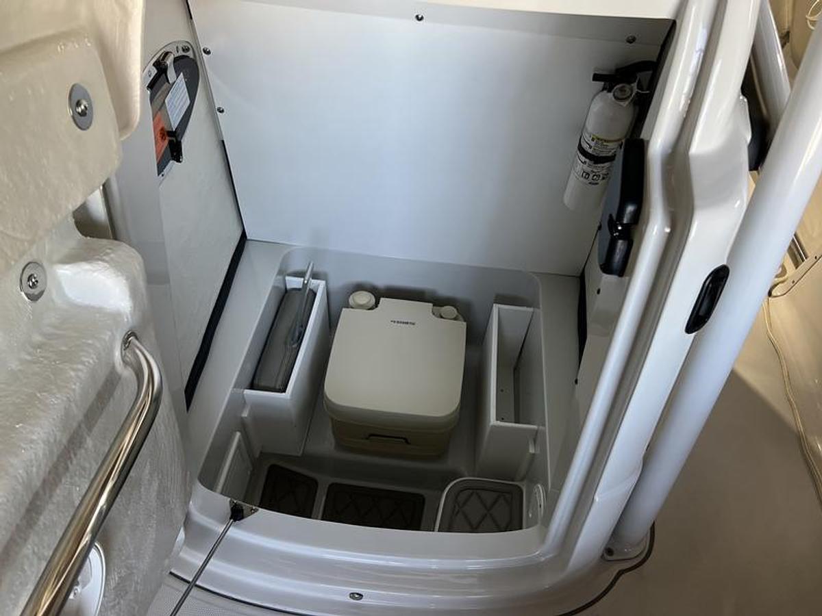 2024 Finseeker 210 FS