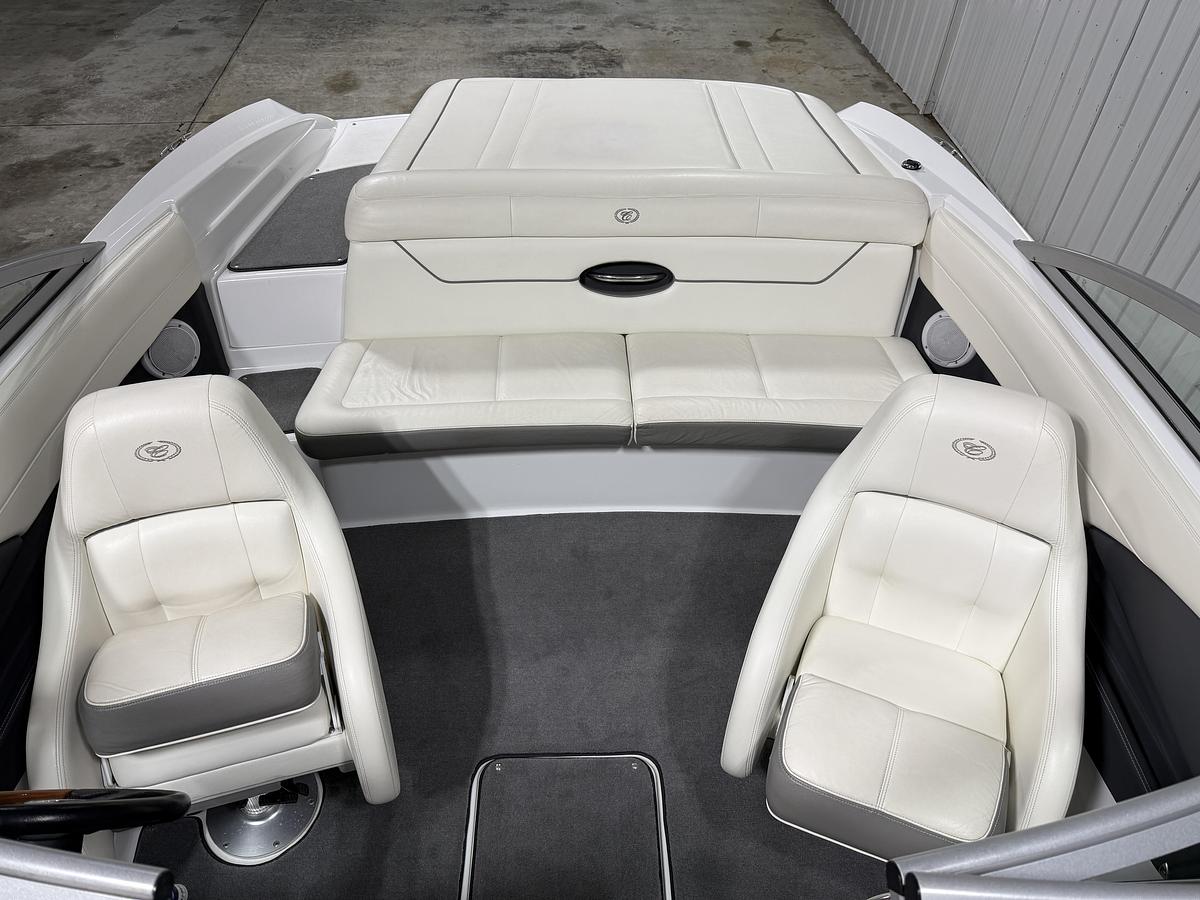 Used 2010 Cobalt Boats 210