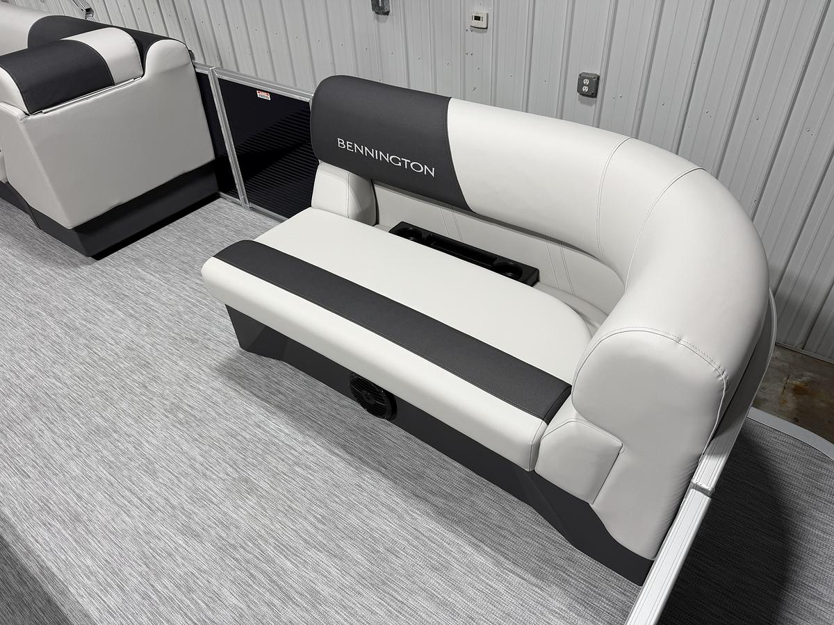 2026 Bennington 20 SL