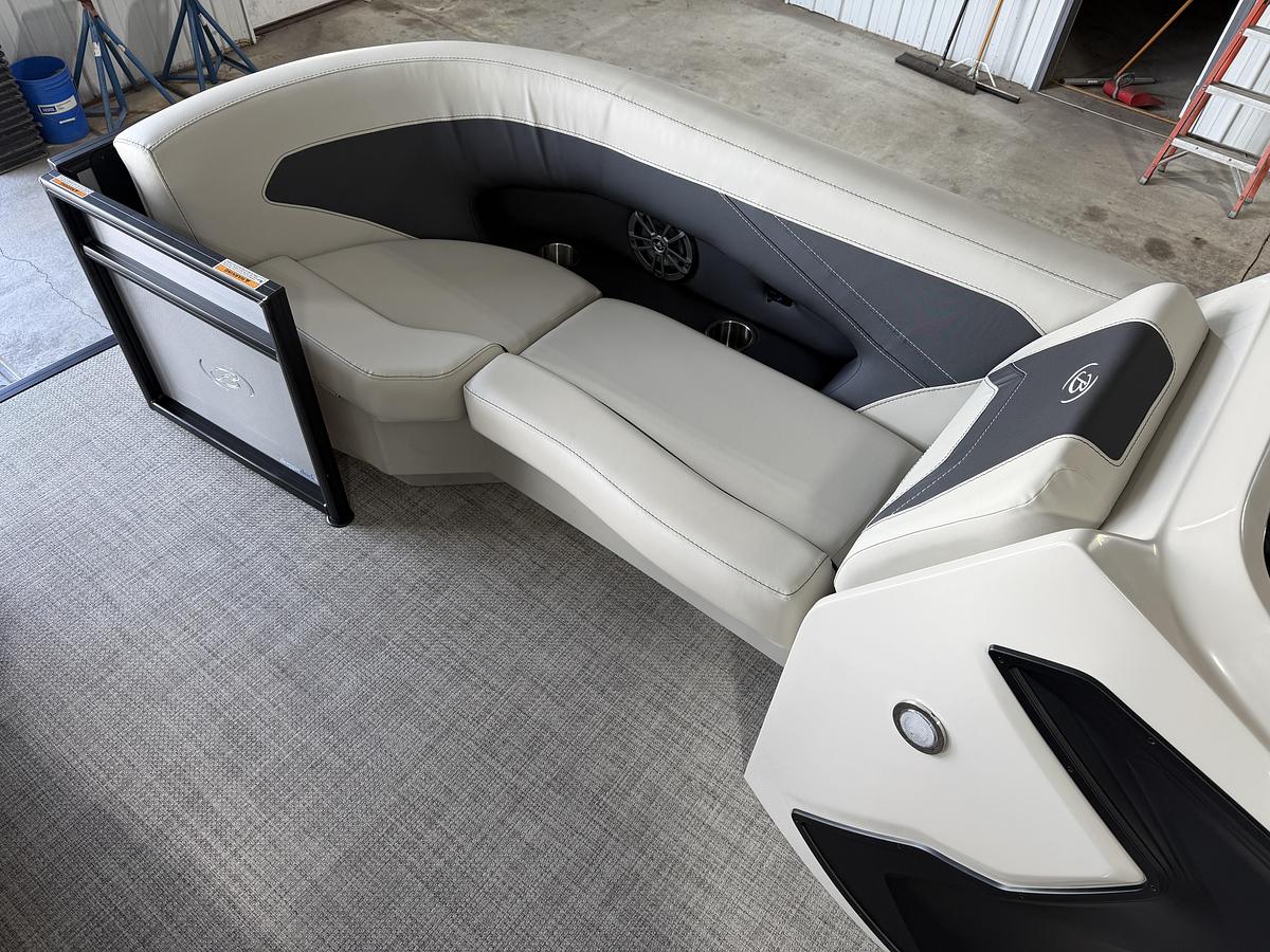 2027 BARLETTA A22UC