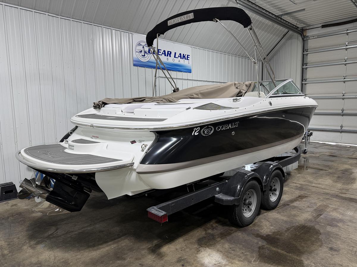 Used 2006 Cobalt Boats 220