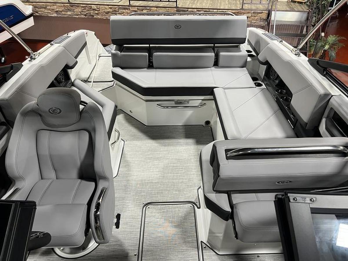 2026 Cobalt Boats R4