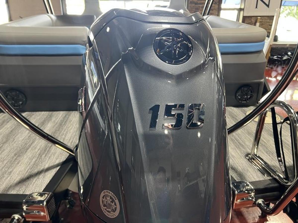 2026 Bennington 22 MFB