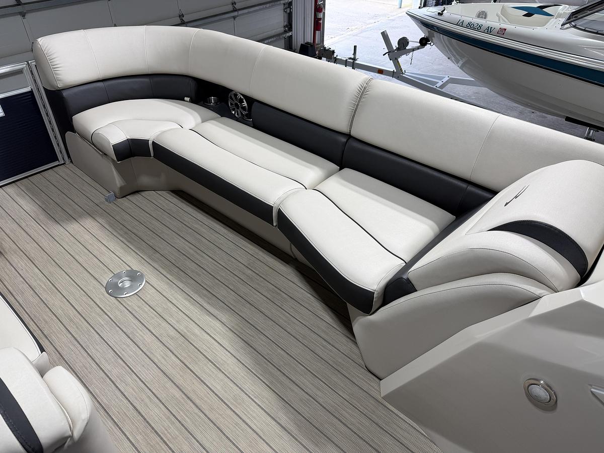 Used 2019 Bennington 25 GSR