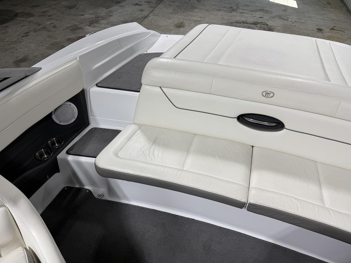 Used 2010 Cobalt Boats 210