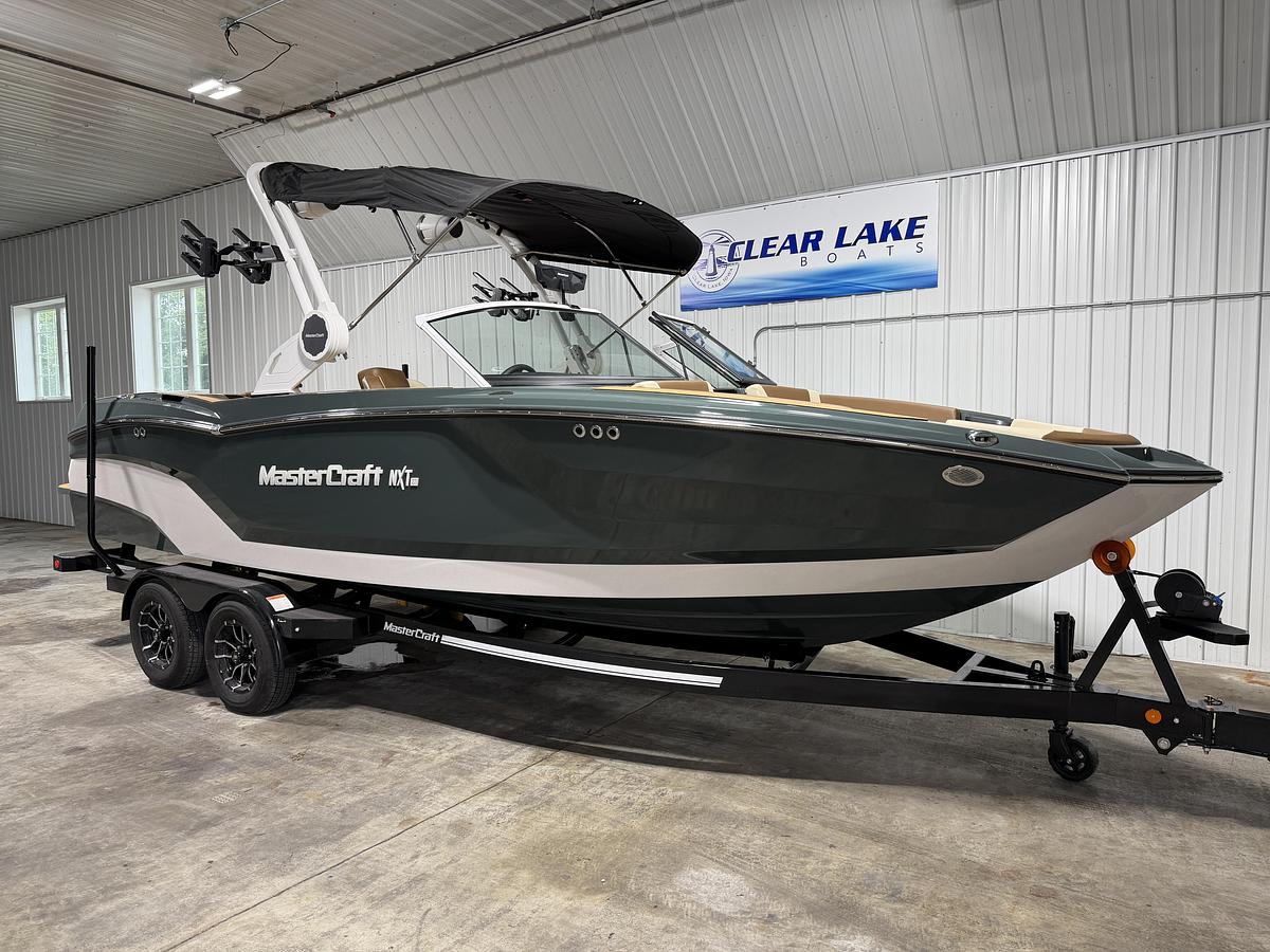 2027 Mastercraft NXT23