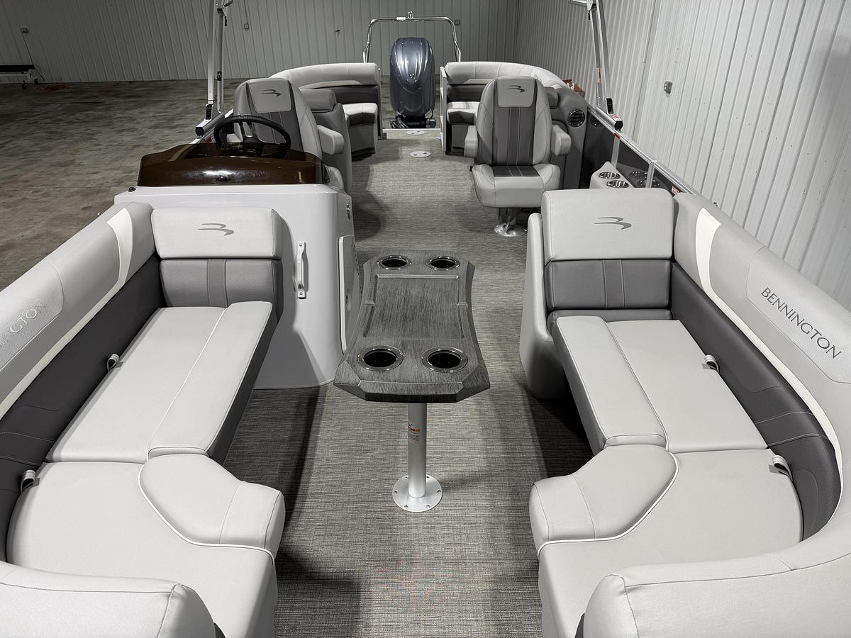 2024 Bennington 23 SXSR