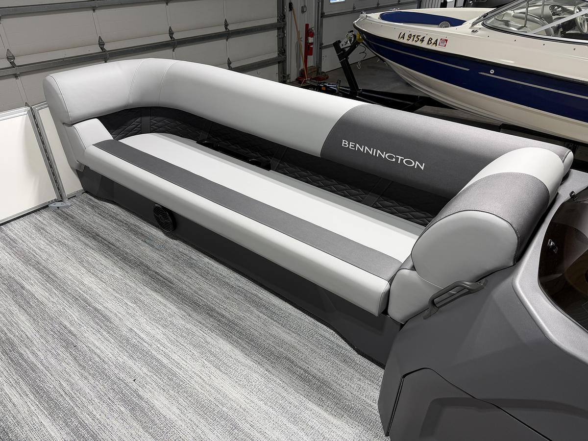 2026 Bennington 22 SL