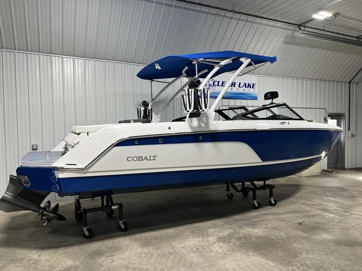 2025 Cobalt Boats CS23 Surf