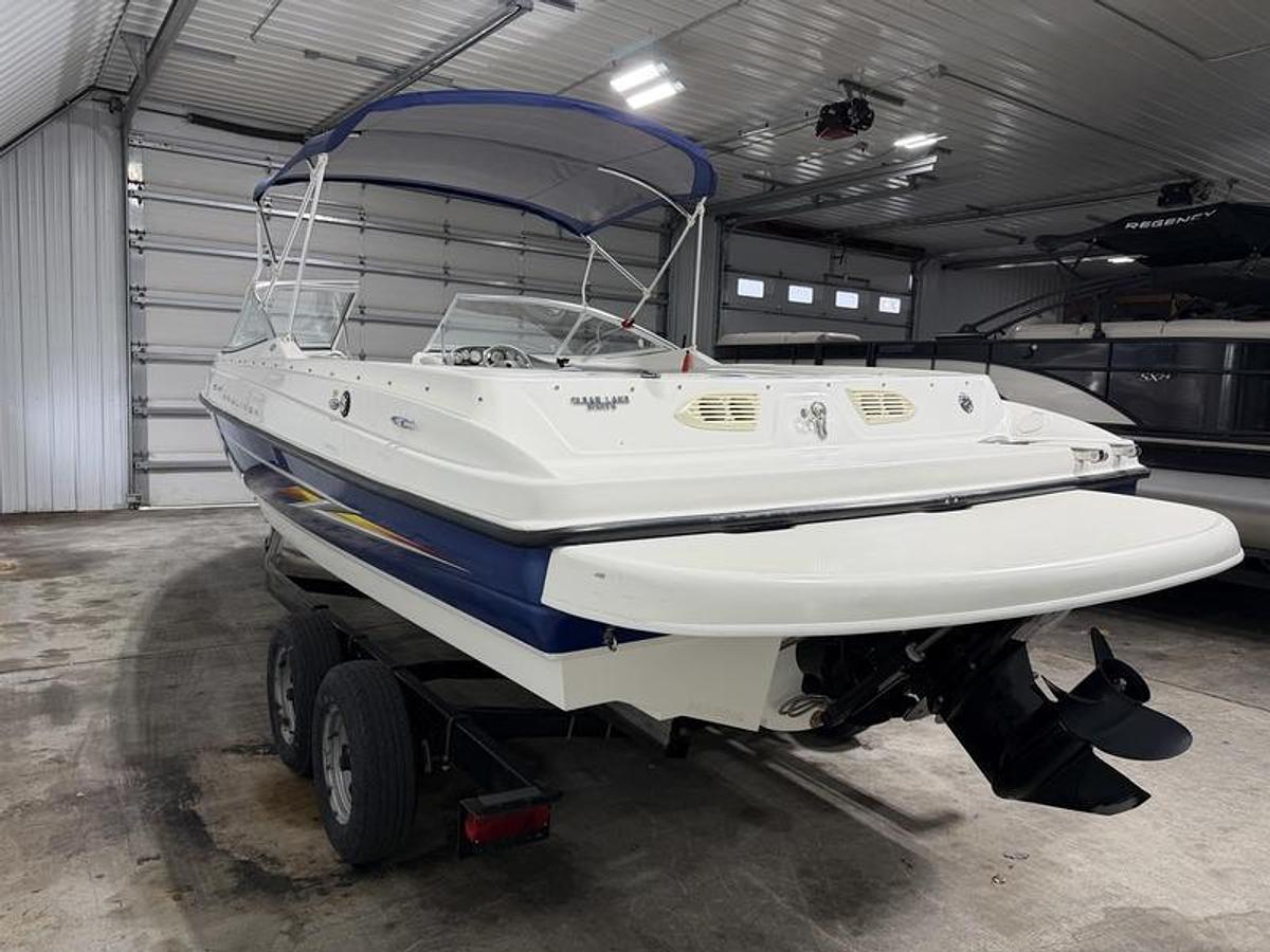 Used 2005 Bayliner 225 LS