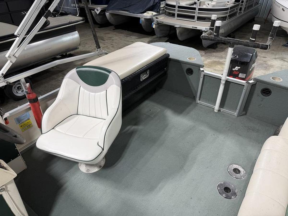 Used 2000 Misty Harbor Boats 1716 FC