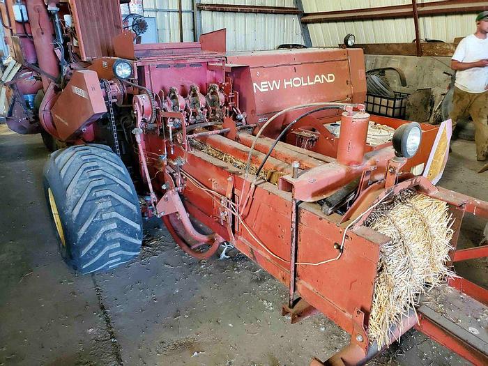 Used New Holland 505 Self-Propelled Baler