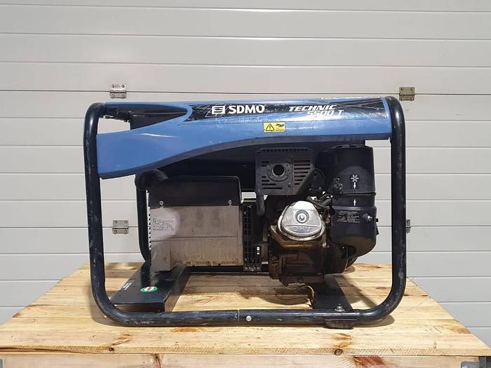 Gebruikt Sdmo 5500T met Kohler benzine motor
