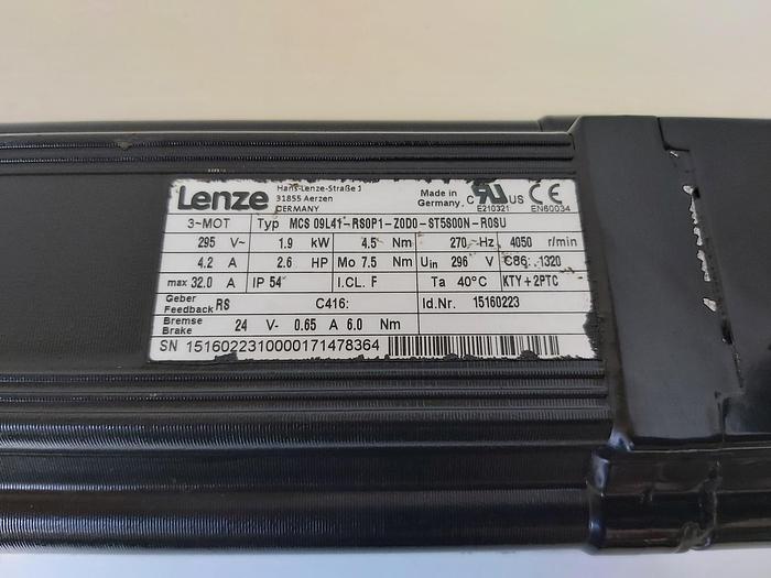 Gebraucht Servomotor + Getriebe, MCS 09L41-RS0P1-Z0D0-ST5S00N-R0SU + GKS04-3F, Lenze gebraucht-Top
