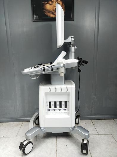 Gebraucht GE Vivid T8 Ultraschallsystem für Herz- und Gefäß-Ultraschall mit Kardio Sonde SW: R1.0.7