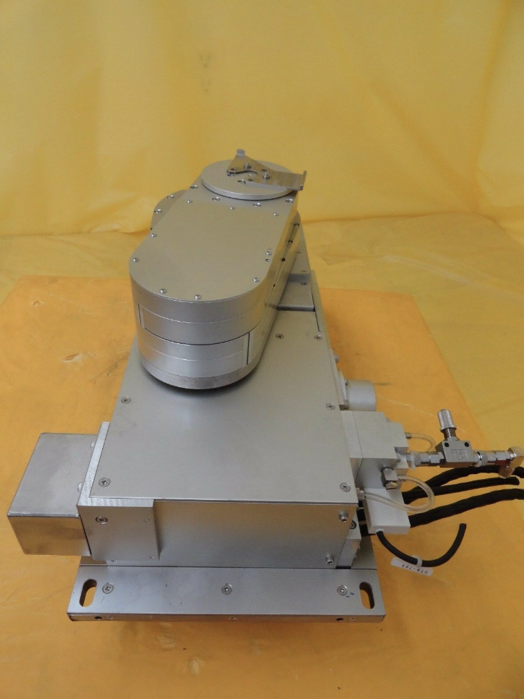 Used Kawasaki NS110C-B001 Chuck Box Robot 4K192-238-4 NSR-S307E DUV Cut Cables As-Is