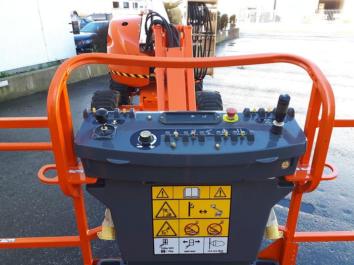 Used 2011 JLG 450AJ