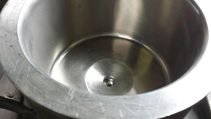 Used 2 GALLON ROSS MIX CAN - S/S - VACUUM - 100 PSI JACKET