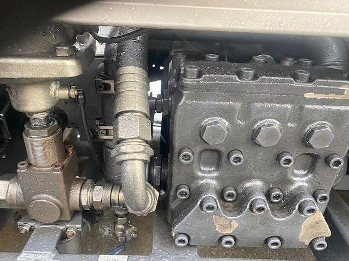 Gebruikt 2010 Volvo + BekkerLaGram kolkenzuiger FE42R