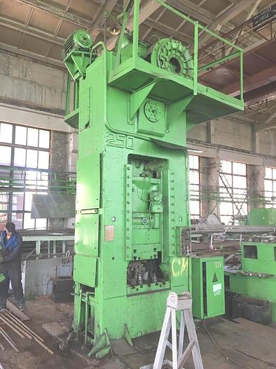 Used Press Trimming KA2534