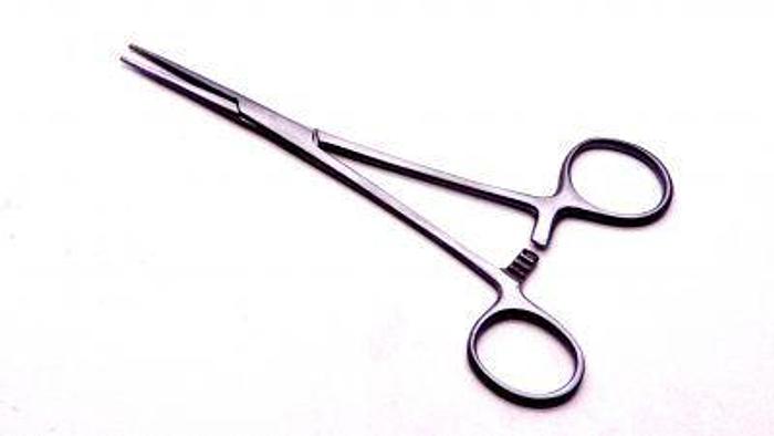 Used Forceps Artery Crile Straight 160mm AESCULAP BA-550-02-P