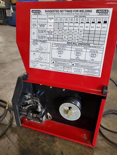 Used LINCOLN MIG WELDER
