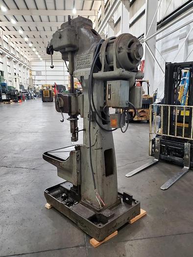 Used CINCINNATI BICKFORD SINGLE SPINDLE DRILL