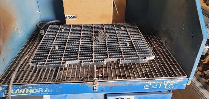 Used DIVERSI-TECH DOWN DRAFT TABLE