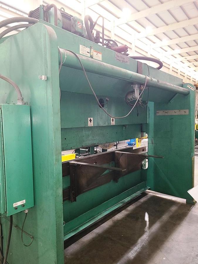 Used 12' X 175 TON PIRANHA HYDRAULIC PRESS BRAKE