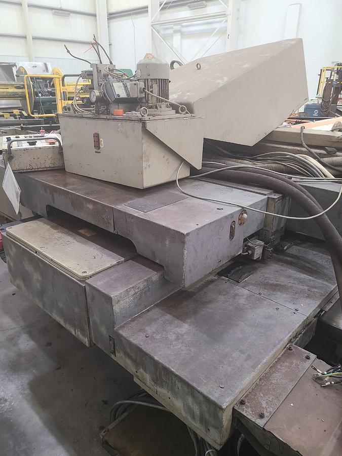 Used UNION FLOOR TYPE HORIZONTAL BORING MILL