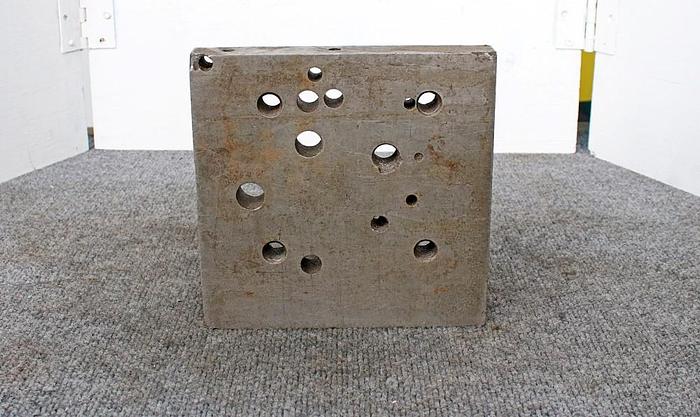 Used QUALITY ANGLE PLATE