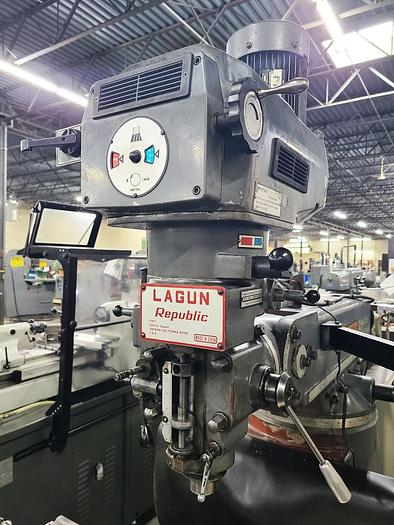Used LAGUN VERTICAL MILLING MACHINE