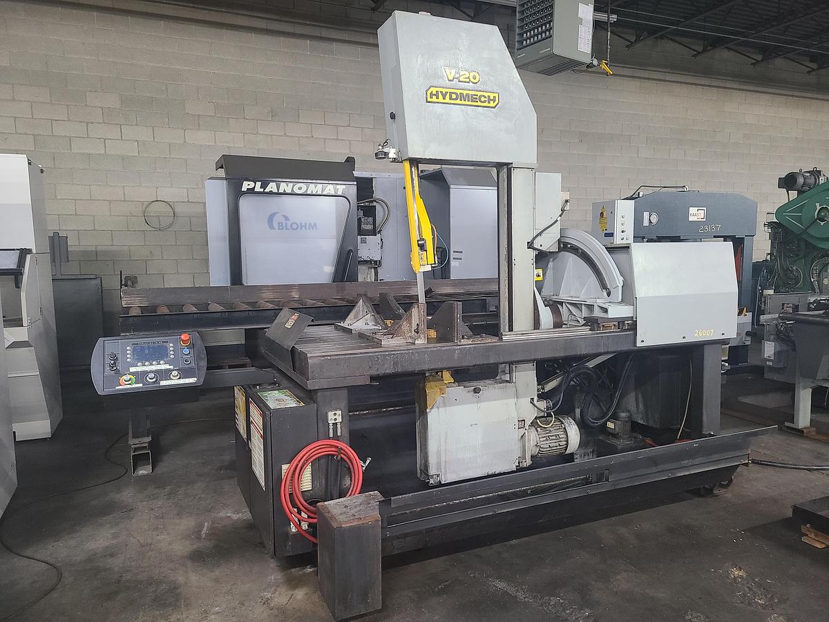 Used HYD-MECH V-20 VERTICAL BAND SAW