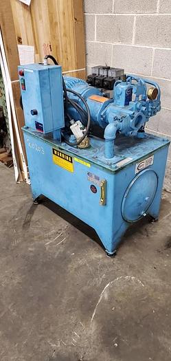 Used 3 HYDRAULIC PRESSES with HYDRAULIC SYSTEM