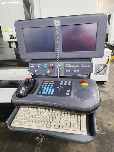 Used HURCO VMX42 VERTICAL MACHINING CENTER