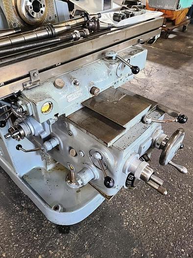 Used CINCINNATI HORIZONTAL / VERTICAL MILLING MACINE