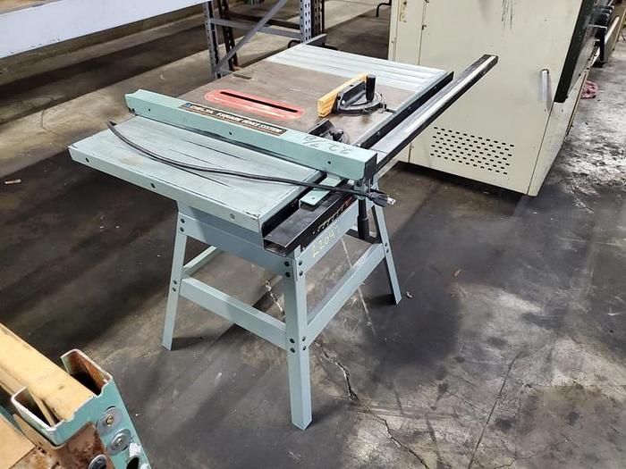 Used DELTA WOODWORKING TABLE SAW