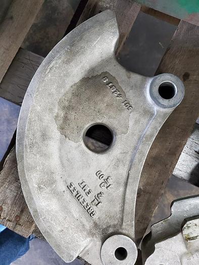 Used GREENLEE FLIP TOP EMT HYDRAULIC CONDUIT BENDER