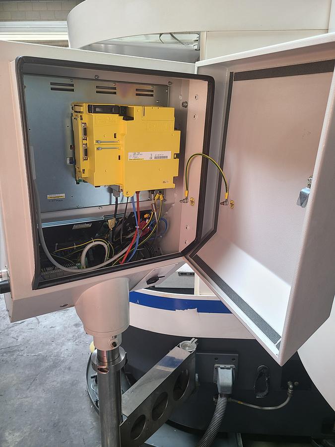 Used WALTER CNC TOOL AND CUTTER GRINDER