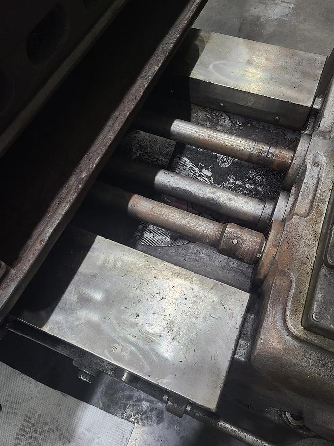 Used 5" GIDDINGS & LEWIS HORIZONTAL BORING MILL